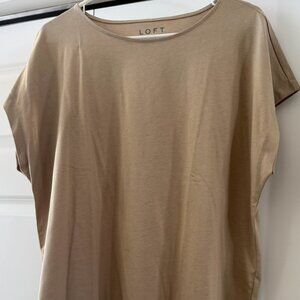 LOFT Tan Short Sleeve Top XL Neutral Relaxed Fit Tee